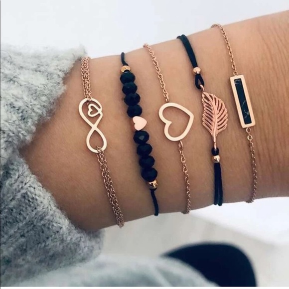 Boho heart bracelet set of 5 - Picture 2 of 5